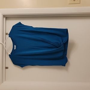 Women's blue short sleeved top